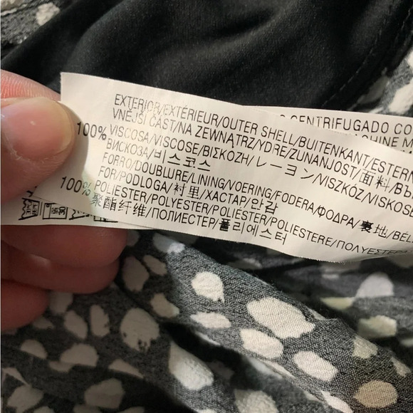 ZARA Printed A-Line Dress, black and white with pockets, medium - Picture 8 of 8
